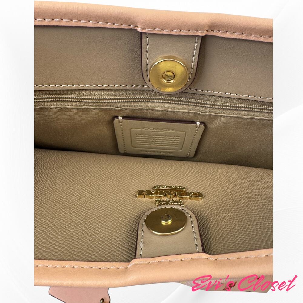 Coach City Tote Printed Coated CanvasWith Smooth Leather Handles And Trim - Picture 6 of 8